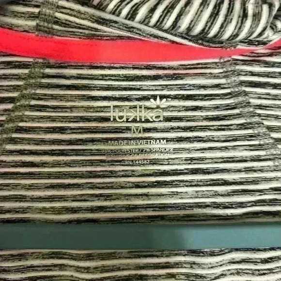 Lukka zip up light weight hoodie with matching leggings - Picture 5 of 8